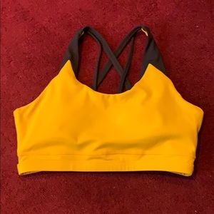 Canceled sports bra M